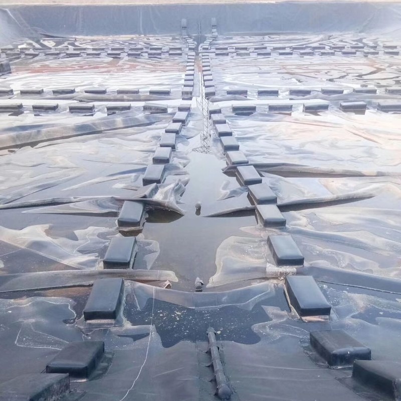 沼气池HDPE土工膜防渗应用｜大型厌氧发酵池防渗工程案例