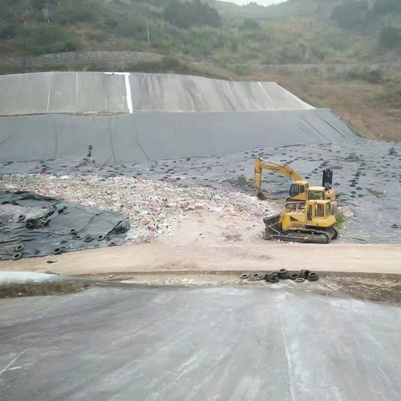 某生活垃圾填埋场防渗扩容工程实录：从基底处理到焊缝验收全流程